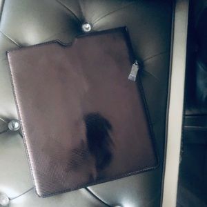 Autentico protector Burrberry iPad